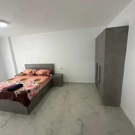 9apartaments Shengjin * Skataj